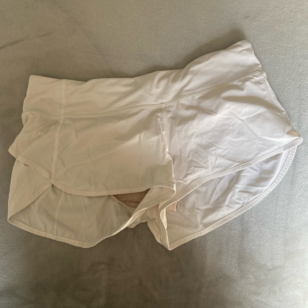 Lululemon speed up low rise lined shorts